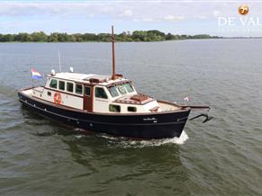 Brooke Marine Motor Yacht