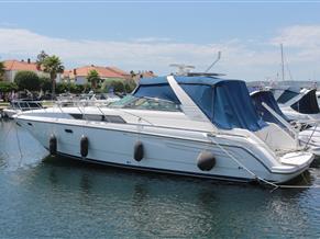 Bayliner AVANTI 40