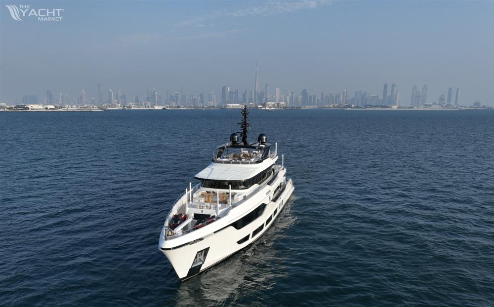 Gulf Craft Majesty 120