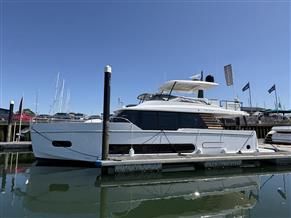 Azimut Magellano 60