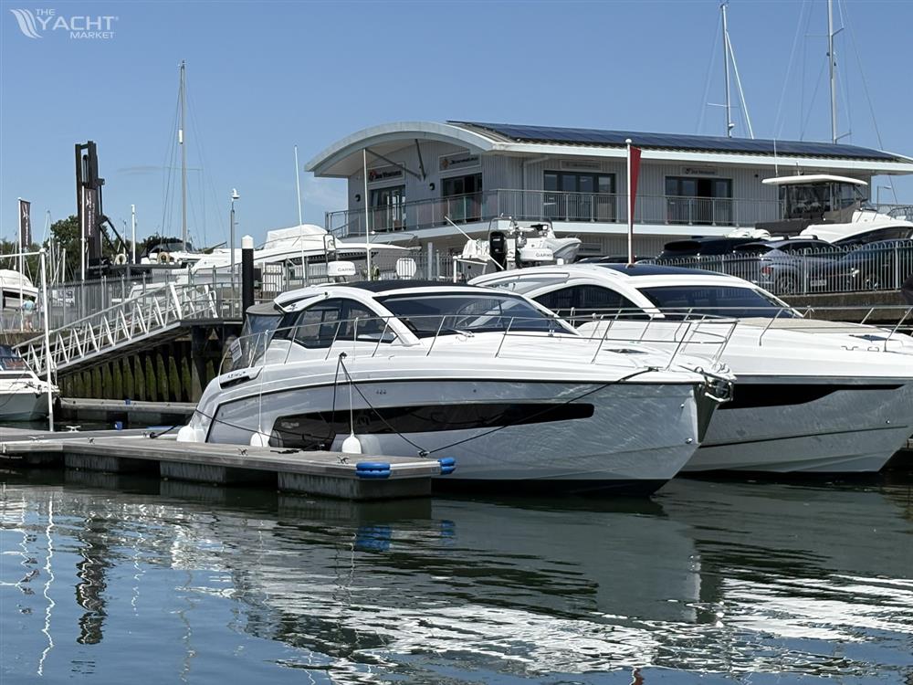 Azimut Atlantis 45