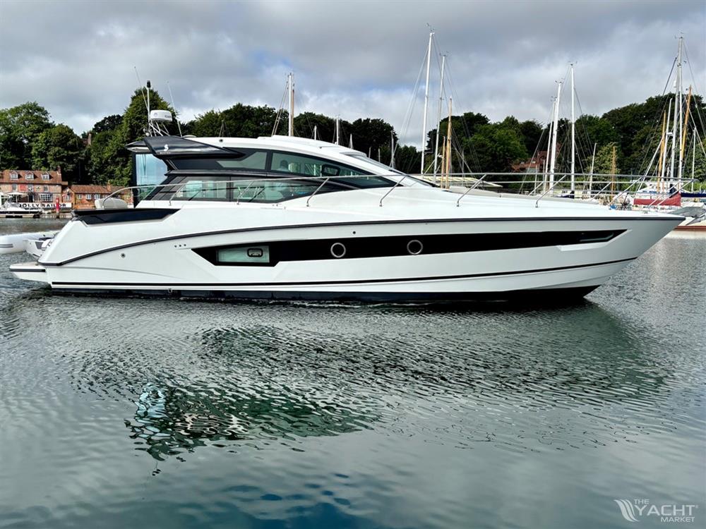 Beneteau Gran Turismo 46 - Default Image