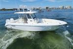 Everglades 335 CC