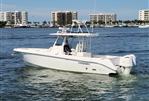 Everglades 335 CC