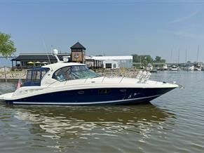 Sea Ray 440 Sundancer