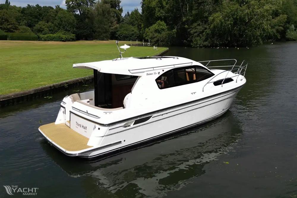 Haines 32 Sedan