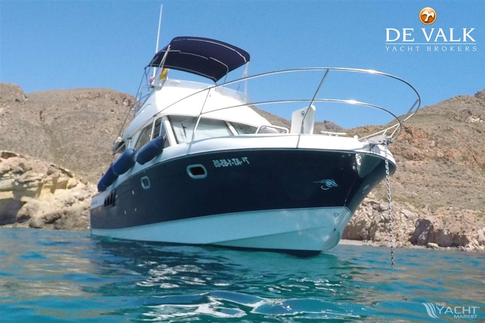 Beneteau Antares 9.80 - Picture 1