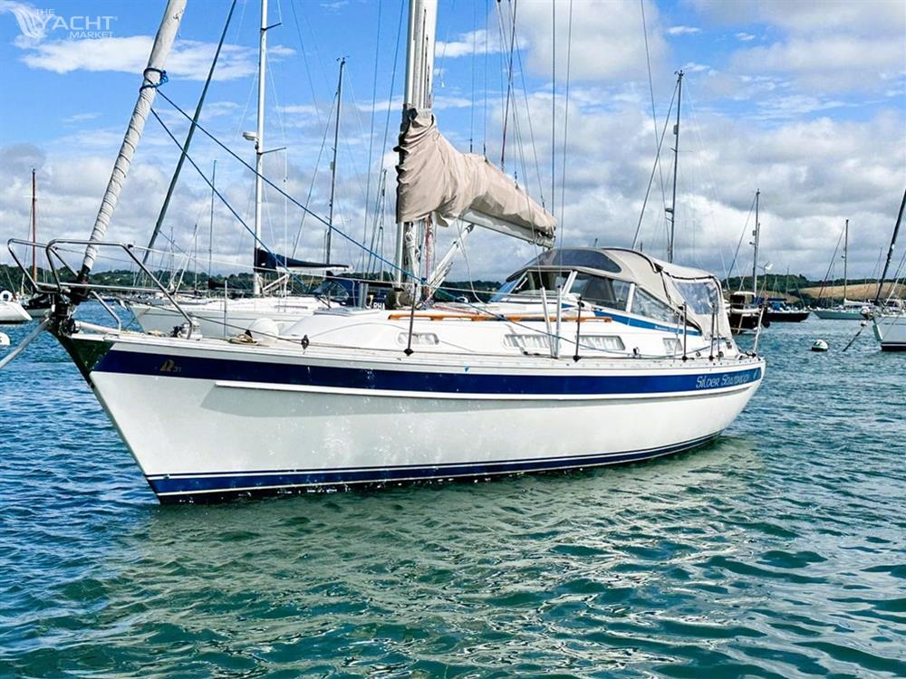 Hallberg Rassy 31 - Default Image