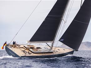 YYachts Y8