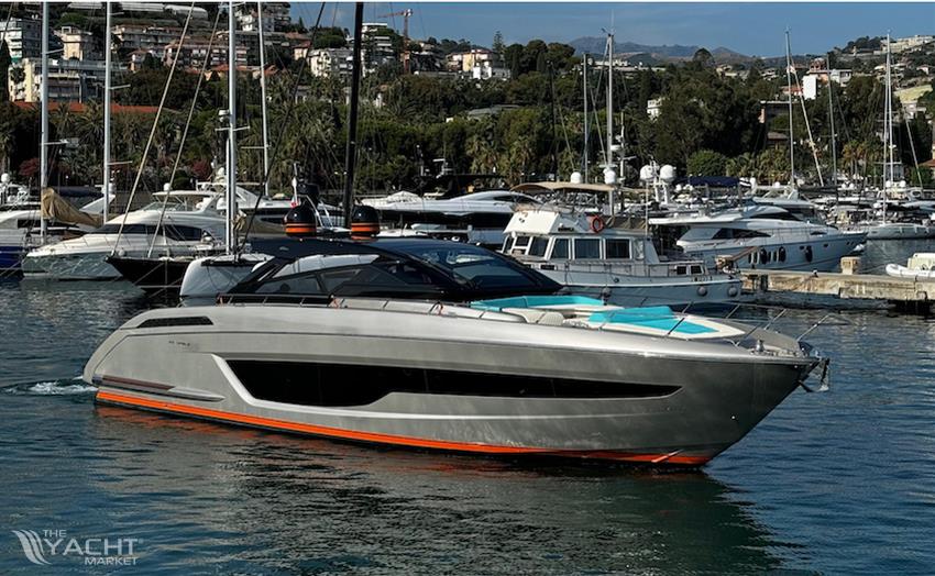 Riva 68 Diable