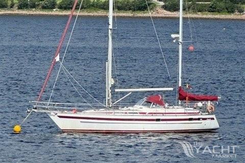 Aphrodite  42 Ketch