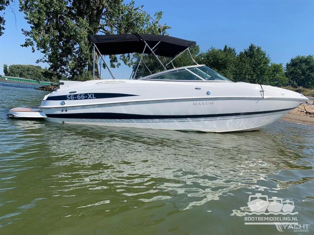 Maxum 2400 SR3 Bowrider