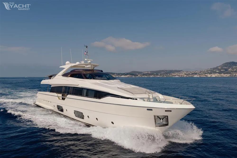 Ferretti 960 - Ferretti 960 (2014)