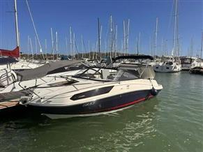 Bayliner VR5