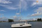 Beneteau Oceanis 30.1 - Picture 4