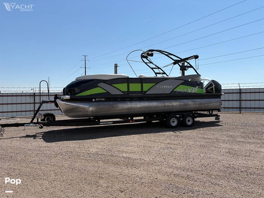 Godfrey Pontoon 250 XP - 2020 Godfrey Pontoon 250 XP - Photo #1