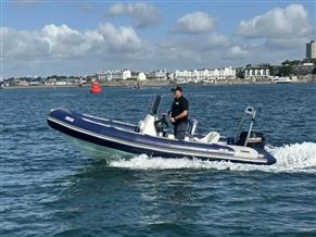 Avon Adventure 560 Open