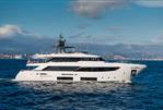 Custom Line Navetta 33 - Custom Line Navetta 33 (2021)