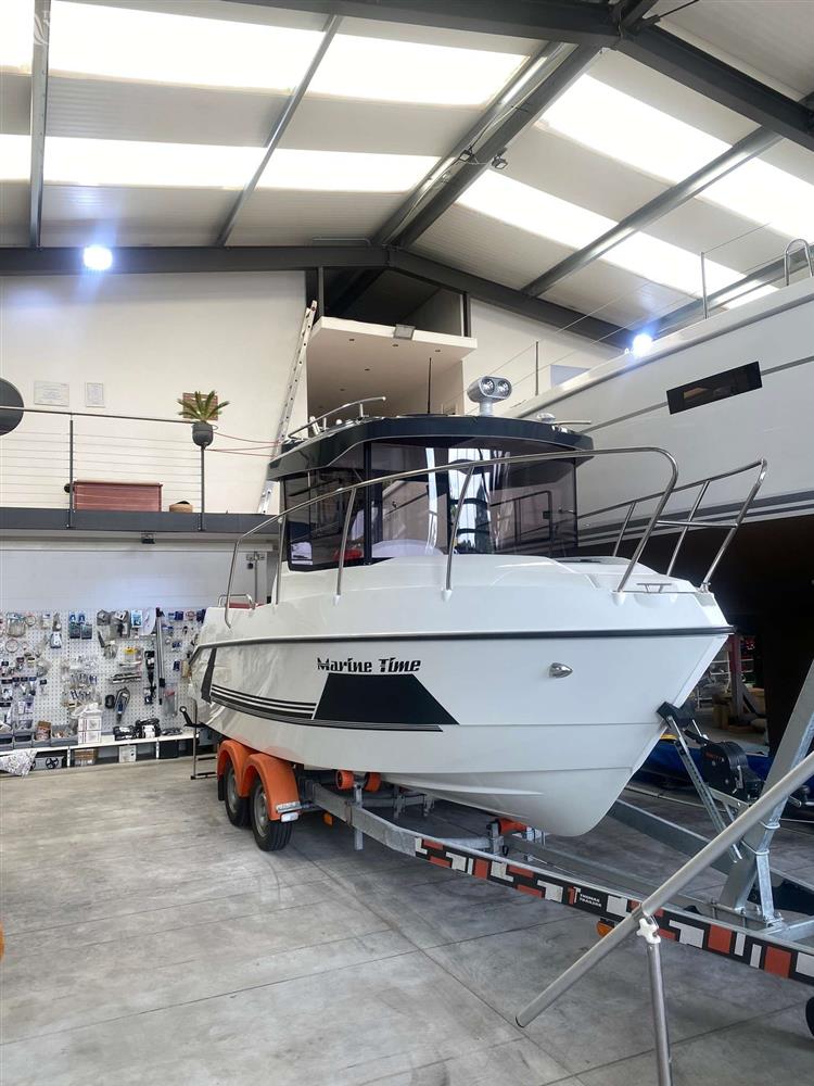 MARINE TIME QX 650 PILOTHOUSE