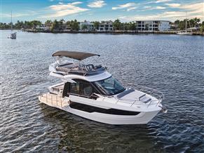 Galeon 400FLY