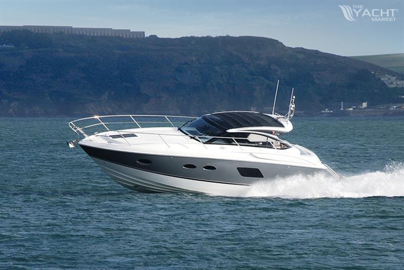 Princess Yachts V39 - Princess V39 2015 (Anfield)