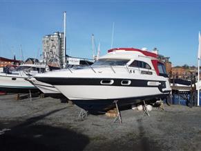 Sealine 360 Statesman