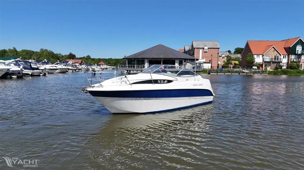 Bayliner 245 Cruiser