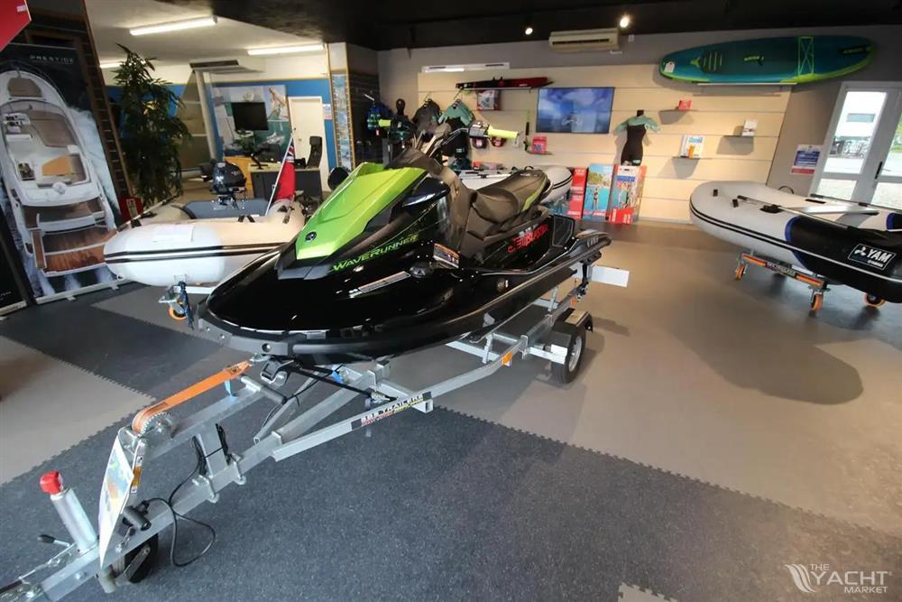 Yamaha Waverunner Jetblaster