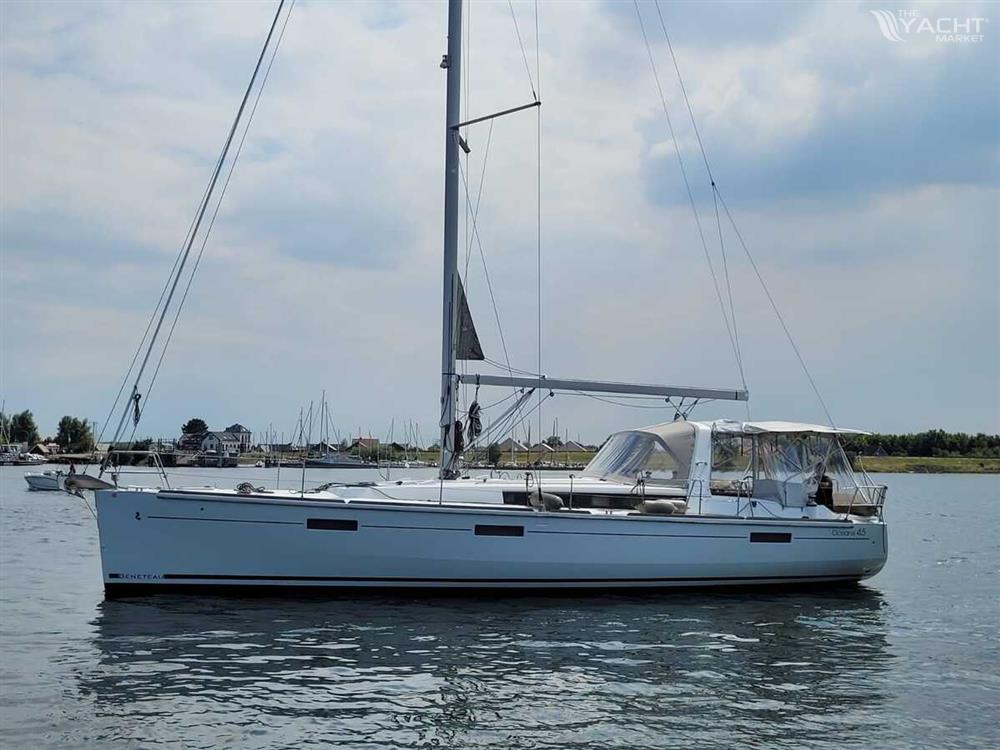Beneteau Oceanis 45