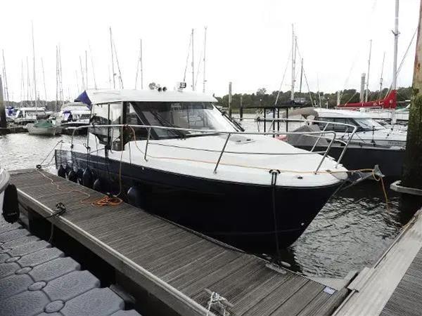 Jeanneau Merry Fisher 895