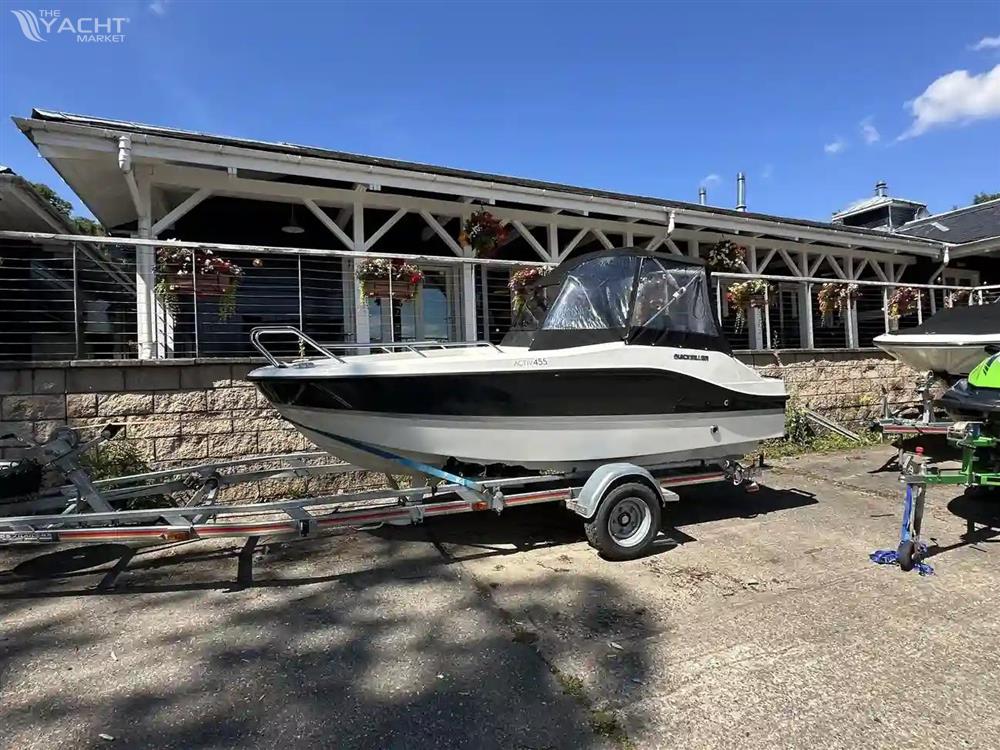 Quicksilver Activ 455 Open