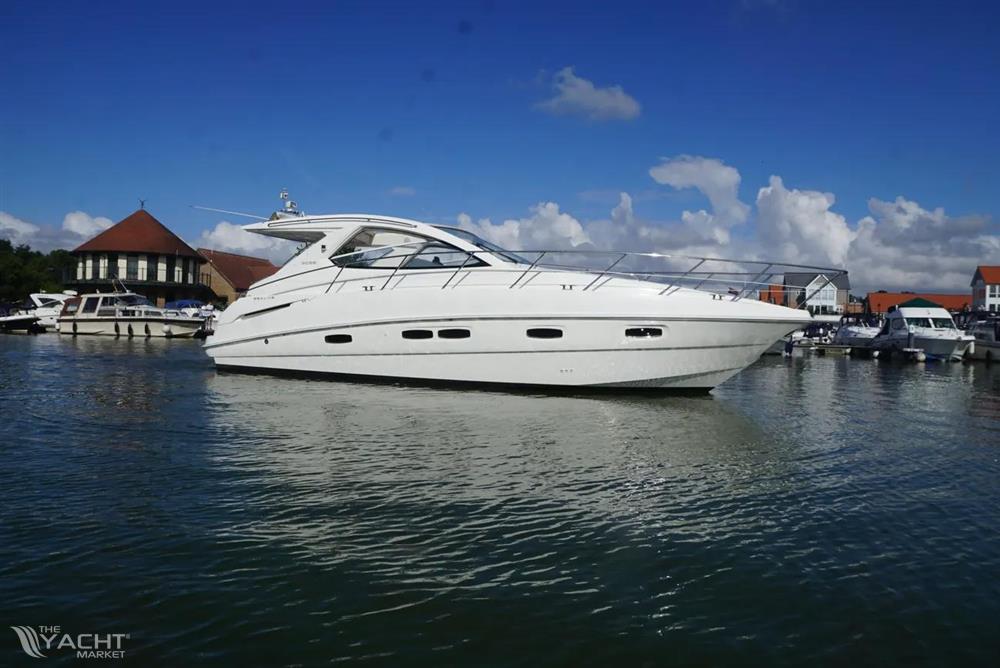 Sealine SC38
