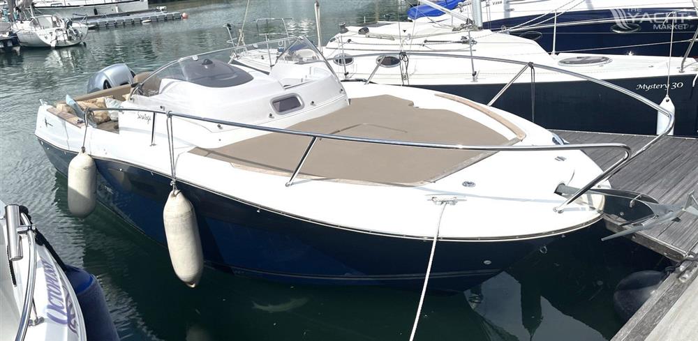 Jeanneau Cap Camarat 7.5 WA - Thumbnail IMG 8194