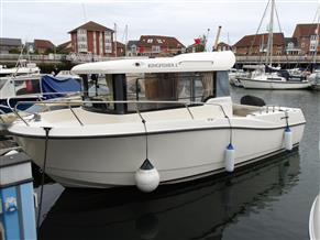 Quicksilver 675 Pilothouse