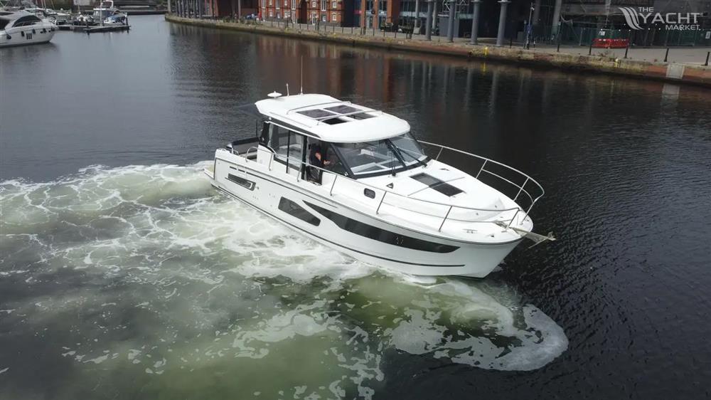 Jeanneau Merry Fisher 1095 Coup&#233;