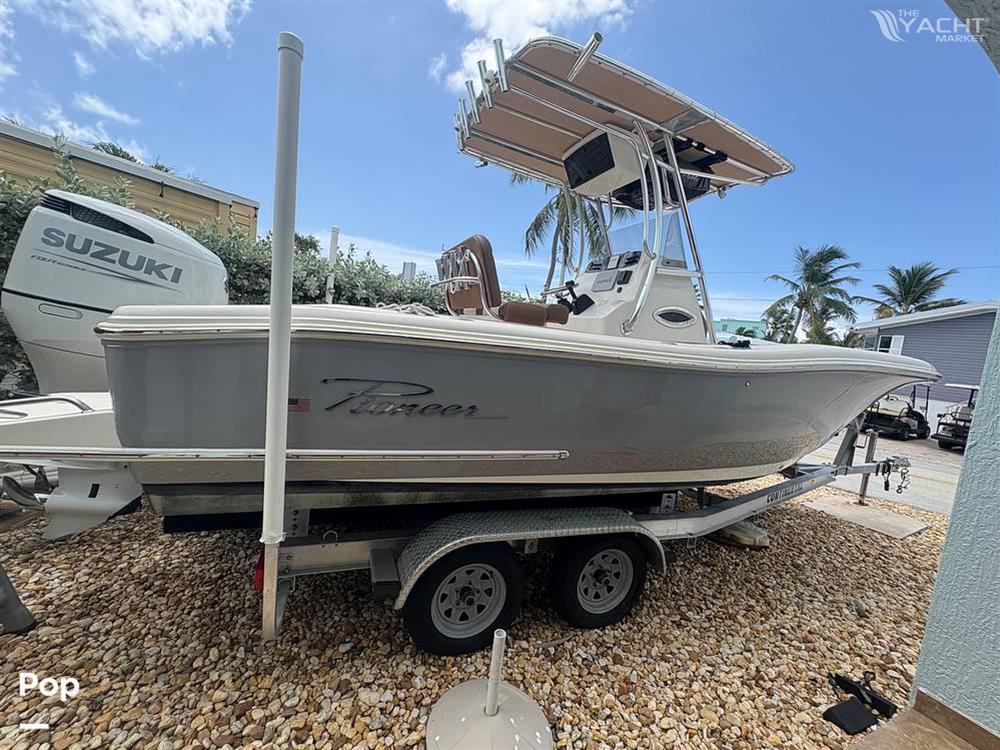 Pioneer 222 Sportfish - 2022 Pioneer 222 Sportfish - Photo #1