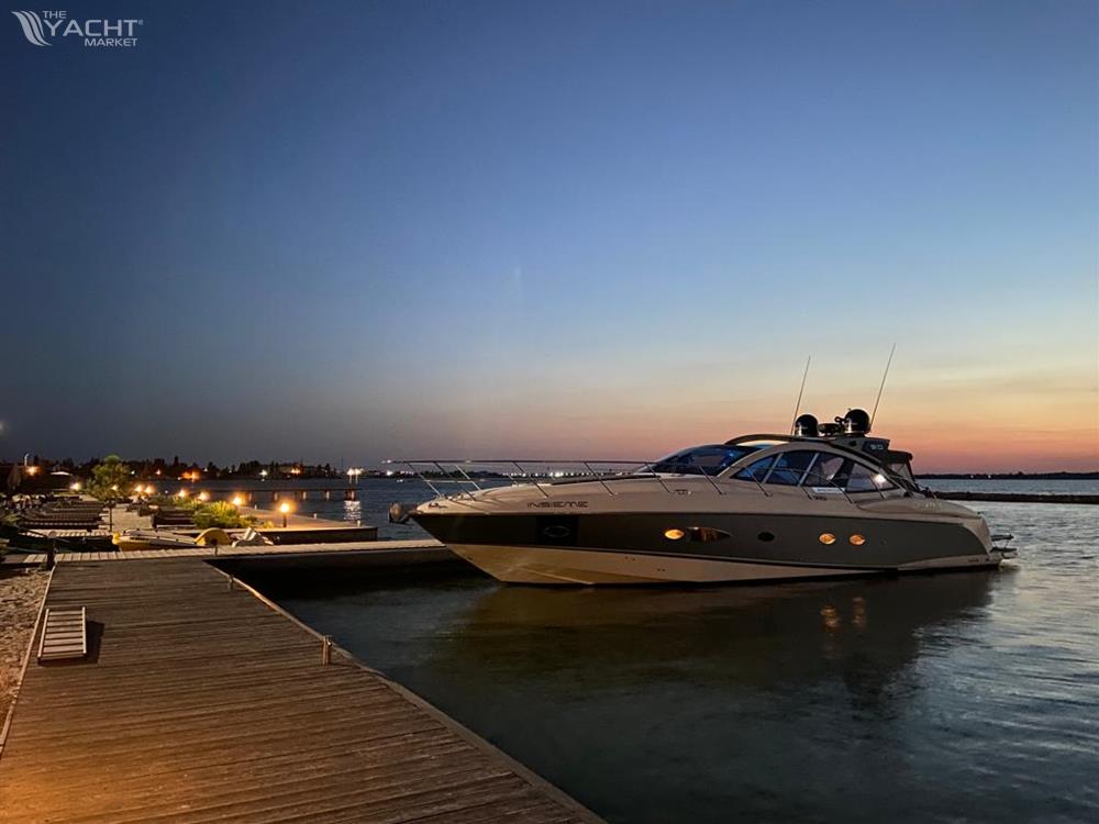 Absolute 50 - SISTERSHIP