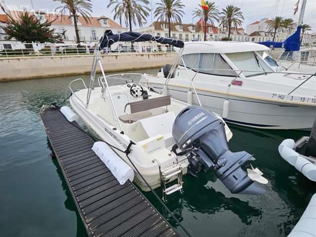 JEANNEAU CAP CAMARAT 515