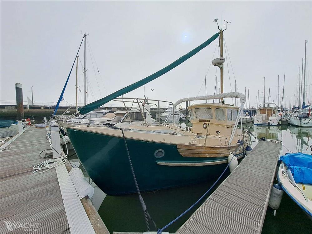 FAIRWAYS MARINE FAIRWAYS 25 POTTER