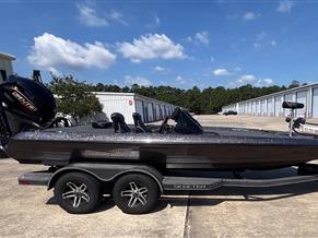 Skeeter ZXR21