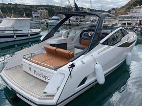 Fairline F//LINE 33