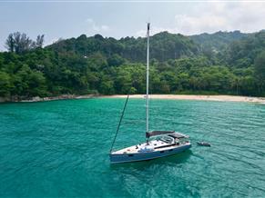 Beneteau Sense 55