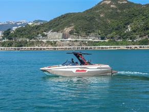 Malibu M240