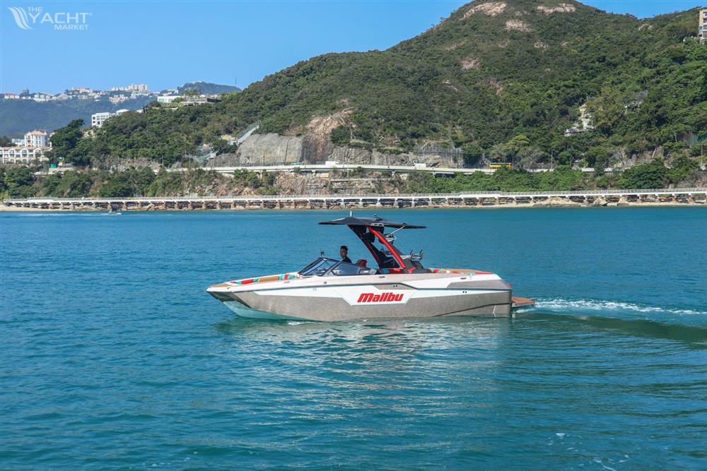 Malibu M240
