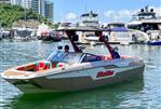 Malibu M240