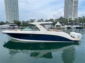 Sea Ray SLX 400 Outboard