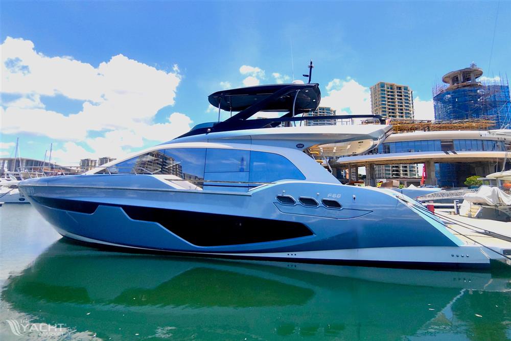 Sessa Marine F68 Flybridge