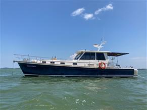 Grand Banks 43 Eastbay HX