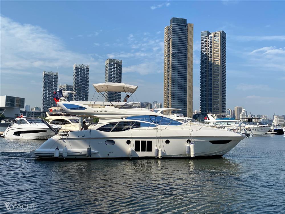 Azimut 48
