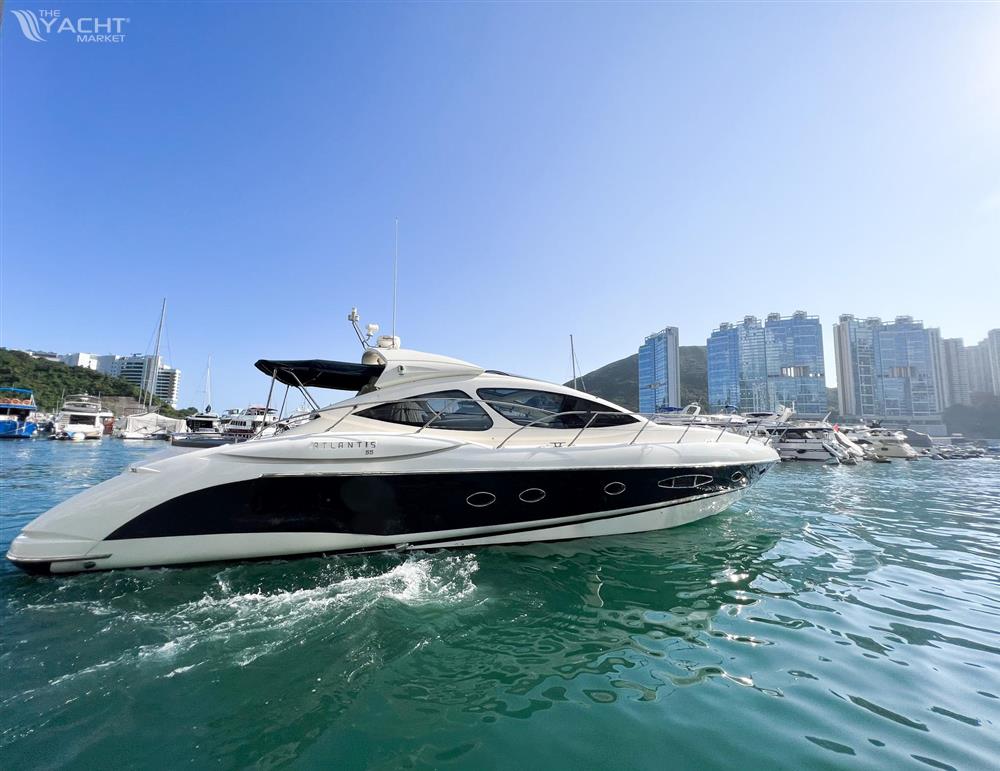Atlantis 55
